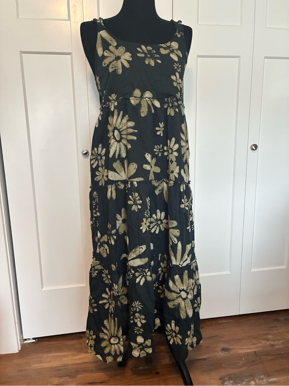 NATURAL LIFE M Blue cream Maxi Dress Floral Print Tiered Lined Summer Sundress